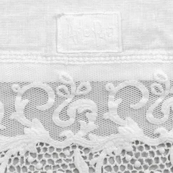 Viadurini Textile Runner-Leinen Tischläufer mit weißer Spitze, italienische Luxusqualität - Farnese