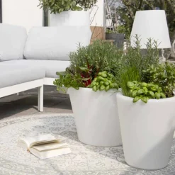 Viadurini Lighting Lichtmöbel-Leuchtende Vase für Außen- und Innenräume, farbenfrohes Design in 3 Dimensionen - Vasostar