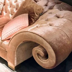 Viadurini Italian Sofas Klassische Sofas-Lineares Stoffsofa Baloo, mit geknöpfter Polsterung, hergestellt in Italien