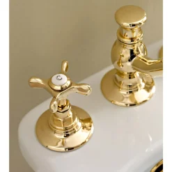 Viadurini Taps Bidetarmaturen-3-Loch-Bidetbatterie mit klassischem handgefertigtem Messingablauf - Fioretta