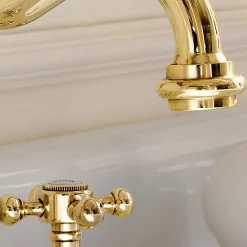 Viadurini Bathroom Waschbeckenarmaturen-3-Loch-Waschtischarmatur aus Messing im Vintage-Design Made in Italy - Ursula