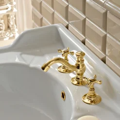 Viadurini Taps Waschbeckenarmaturen-3-Loch-Waschtischbatterie mit klassischem handgefertigtem Messingablauf - Fioretta