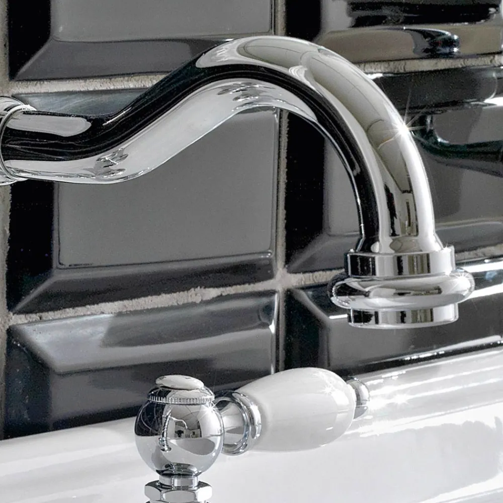 Viadurini Taps Waschbeckenarmaturen-3-Loch-Waschtischbatterie mit Messingablauf im klassischen Handwerksstil - Noriana