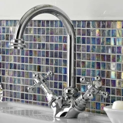 Viadurini Bathroom Waschbeckenarmaturen-1-Loch-Waschtischmischer mit hohem Auslauf aus Vintage-Messing Made in Italy - Elisea