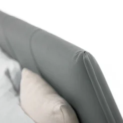 Viadurini Night Design Maßgeschneiderte Möbel|Polsterbetten-Luxuriöses Design-Doppelbett aus Kunstleder oder Stoff Made in Italy - Generus