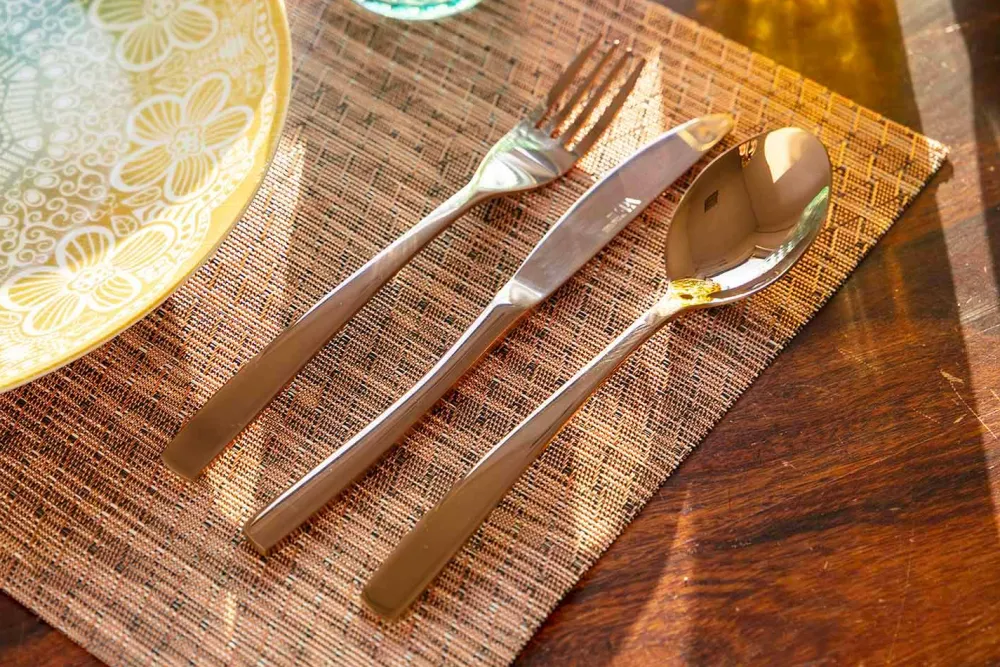 Viadurini Kitchen Besteck Set-Luxus 24-teiliges Besteckset aus Stahl mit Design - Wisconsin