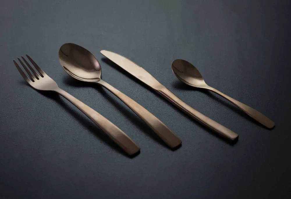 Viadurini Kitchen Besteck Set-Luxus 24-teiliges Besteckset aus Stahl mit Design - Wisconsin