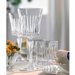 Viadurini Kitchen Italienisches Kristallgeschirr-Luxus Wein und Cocktail Gläser Design in Eco Crystal 12 Stück - Senzatempo