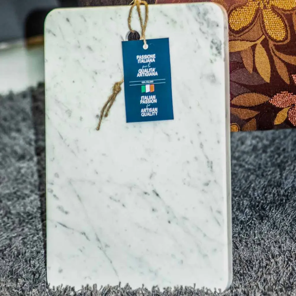 Viadurini Kitchen Küchenzubehör-Made in Italy Design Schneidebrett aus Carrarra White Marble - Masha