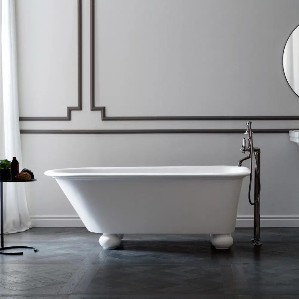 Viadurini Bathroom Freistehende Badewannen-Mattweiße Solid-Surface-Badewanne mit Füßen – Degrees