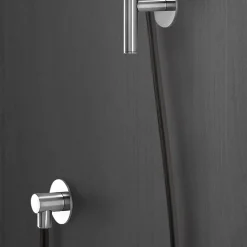 Viadurini Taps Duscharmaturen-Minimalistischer Wasserhahn und Steckdose aus Edelstahl AISI 316L - Klauen