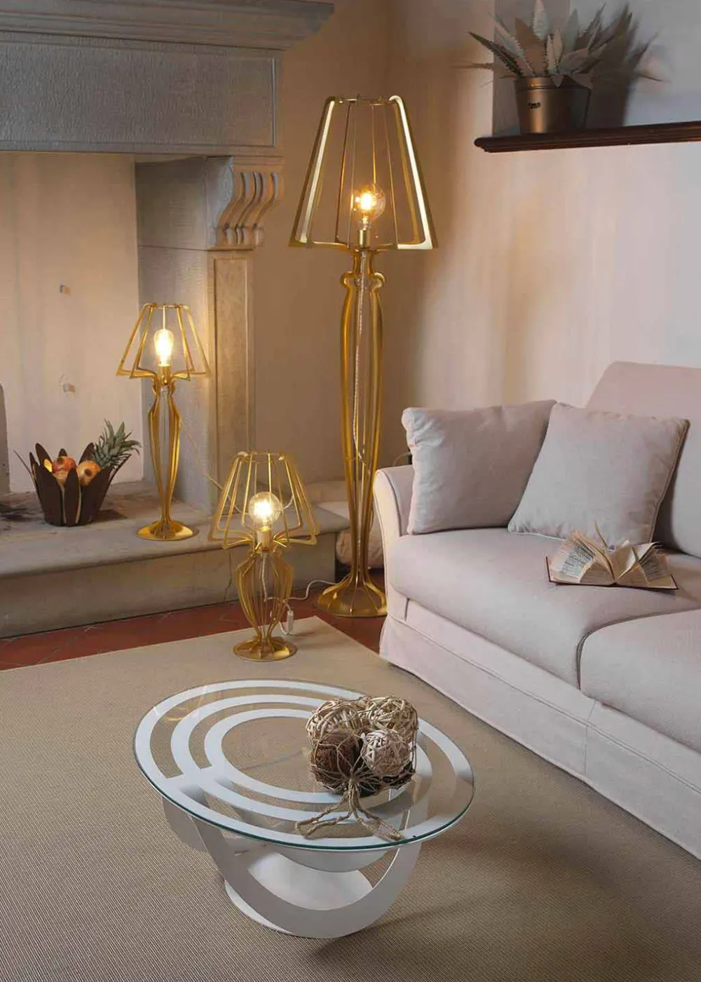 Viadurini Lighting Moderne Stehlampen-Moderne Design Stehlampe aus Eisen Made in Italy - Giunone