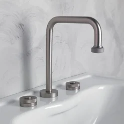 Viadurini Bathroom Waschbeckenarmaturen-Moderne 3-Loch-Waschtischarmatur mit Ablaufgarnitur, hergestellt in Italien – Quito