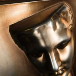 Viadurini Living Deko Vasen-Moderne rechteckige Vase aus farbiger Keramik, handgefertigt in Italien - Lucas