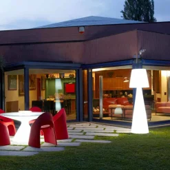 SLIDE Design Beleuchtung-Moderne weiße Outdoor-Stehleuchte Pivot, hergestellt in Italien