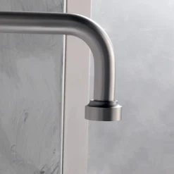 Viadurini Bathroom Waschbeckenarmaturen-Moderner 3-Loch-Waschtischmischer mit roten und blauen Linien, hergestellt in Italien – Quito