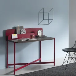 Viadurini Living Design Schreibtische-Moderner Schreibtisch aus farbigem Metall und Eichenholz im italienischen Design - Nadin