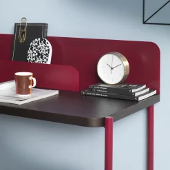 Viadurini Living Design Schreibtische-Moderner Schreibtisch aus farbigem Metall und Eichenholz im italienischen Design - Nadin