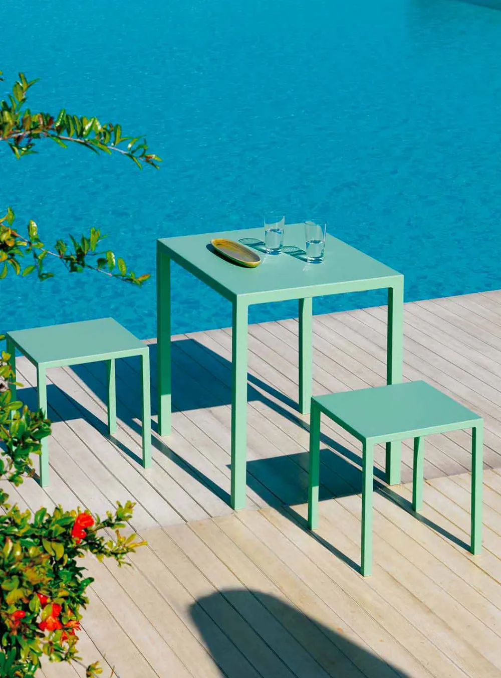 Viadurini in the Garden Gartentische Fest-Moderner stapelbarer quadratischer Metall-Außentisch Made in Italy - Aila