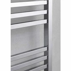 Viadurini Radiators Handtuchheizkörper Wasser-Modernes Design Chrom Kühlerwand 2 Größen bis zu 765 Watt - Turm