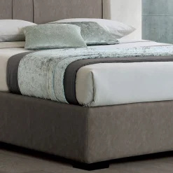 Viadurini Night Design Maßgeschneiderte Möbel|Polsterbetten-Modernes Doppelbett mit Box aus feuerfestem Leder - Ania