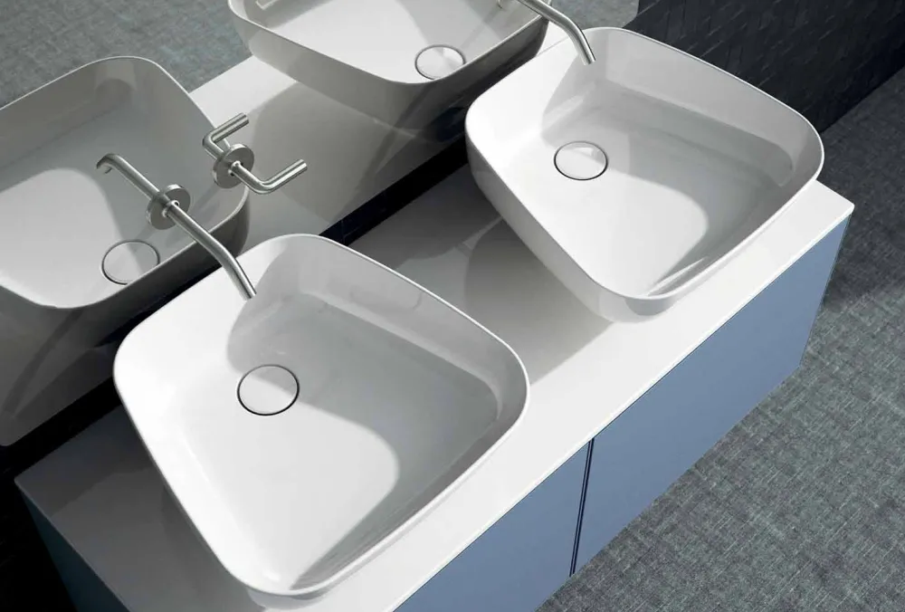 Viadurini Bathroom Keramikwaschbecken-Modernes Doppelwaschbecken aus italienischer Keramik, Reale