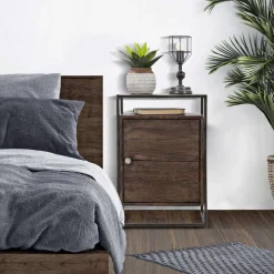 Viadurini Living Nachttische-Nachttisch aus Akazienholz mit Eisenstruktur im Industriestil - Cacio