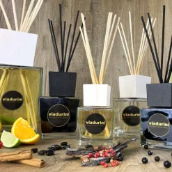 Viadurini Home Fragrance New Energy-Natürlicher Raumduft Amber Dufte 500 ml mit Stäbchen - Romaeterna