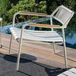 Viadurini in the Garden Metallsessel-Niedriger Aluminium-Gartensessel mit Seilrückenlehne - Resplendent