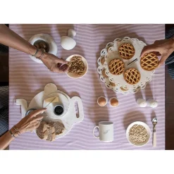 Viadurini Kitchen Küchenzubehör-Nussknacker-Stößel aus Carrara-Weißem Marmor Hergestellt in Italien - Cullio