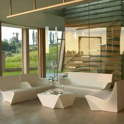 SLIDE Sessel Kunststoff-Outdoor / Indoor Sessel mit Armlehnen Kami San made in Italy