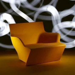 SLIDE Sessel Kunststoff-Outdoor / Indoor Sessel mit Armlehnen Kami San made in Italy