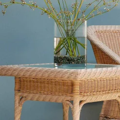 Viadurini in the Garden Garten Beistelltisch-Outdoor Beistelltisch 56x56cm aus Polyethylen handgeflochten Chad