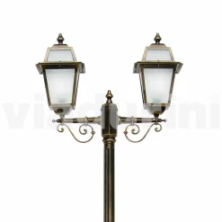 Viadurini Lighting Gartenlampion-Outdoor zwei Lichter Laternenpfahl aus Aluminium, hergestellt in Italien, Kristel