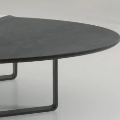 Viadurini Living Moderne Couchtische-Ovaler Wohnzimmer-Couchtisch aus Metall und zweifarbige Keramikplatte - Comacchio