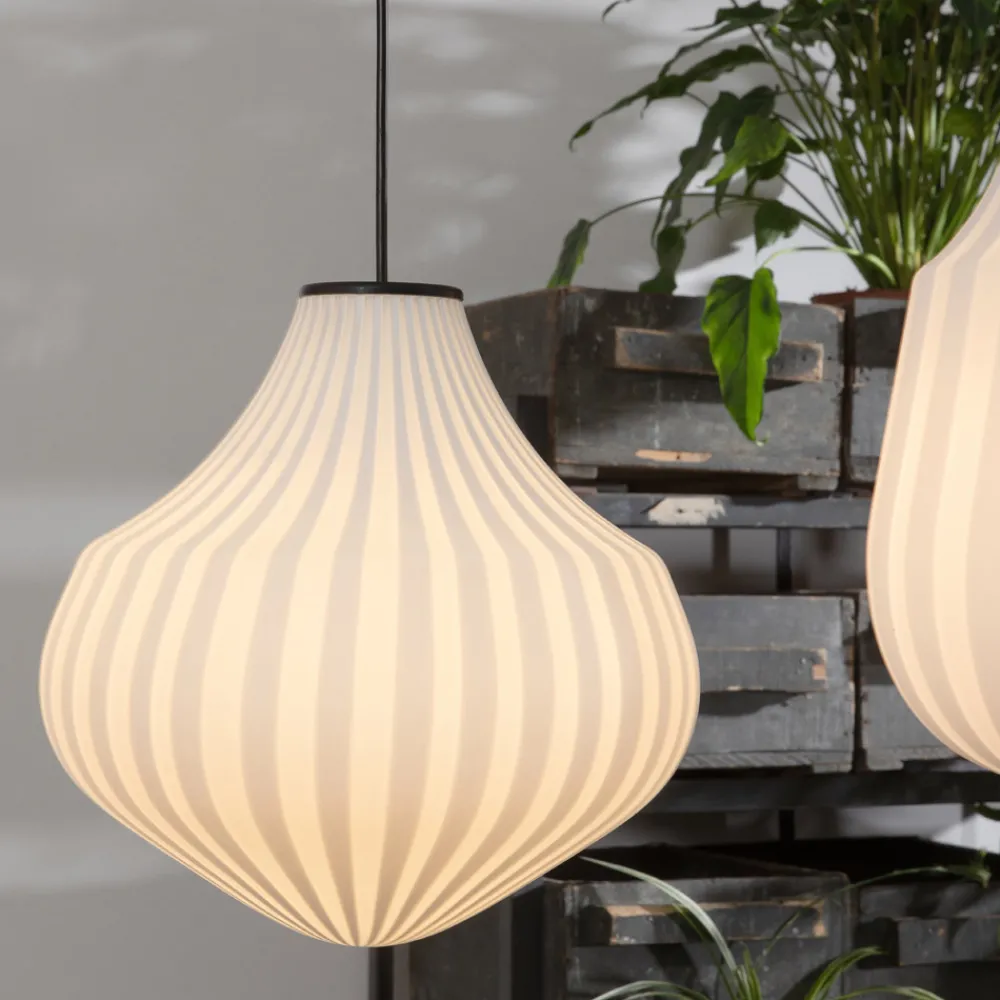 Viadurini Lighting Designer Pendelleuchten-Pendelleuchte aus weißem Glas in filigranem Design spitz - Caravan