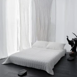 Viadurini Textile Plaid-Plaid aus Baumwollsatin und Chenille mit Lurex-, Kreide- oder Retro-Bordüre - Taupe