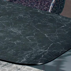 Viadurini Living Esstische-Polierter griechischer Tisch aus schwarzer Keramik, hergestellt in Italien – Grotta