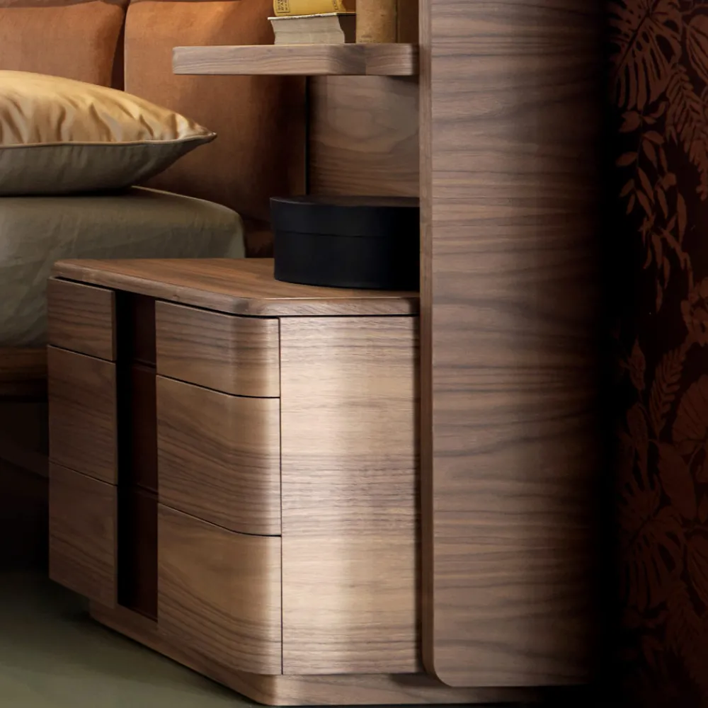 Viadurini Night Design Polsterbetten-Polster Ehebett aus Massivholz Grilli York made Italy