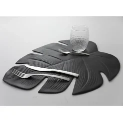 Viadurini Kitchen Amerikanische Tischsets-Pvc Frühstücks-Tischsets sortierte grüne oder schwarze Blätter 12 Stück - Esther
