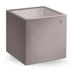 Viadurini in the Garden Garten Beistelltisch-Quadratischer Garten-Couchtisch aus farbigem Polyethylen Made in Italy - Noemi