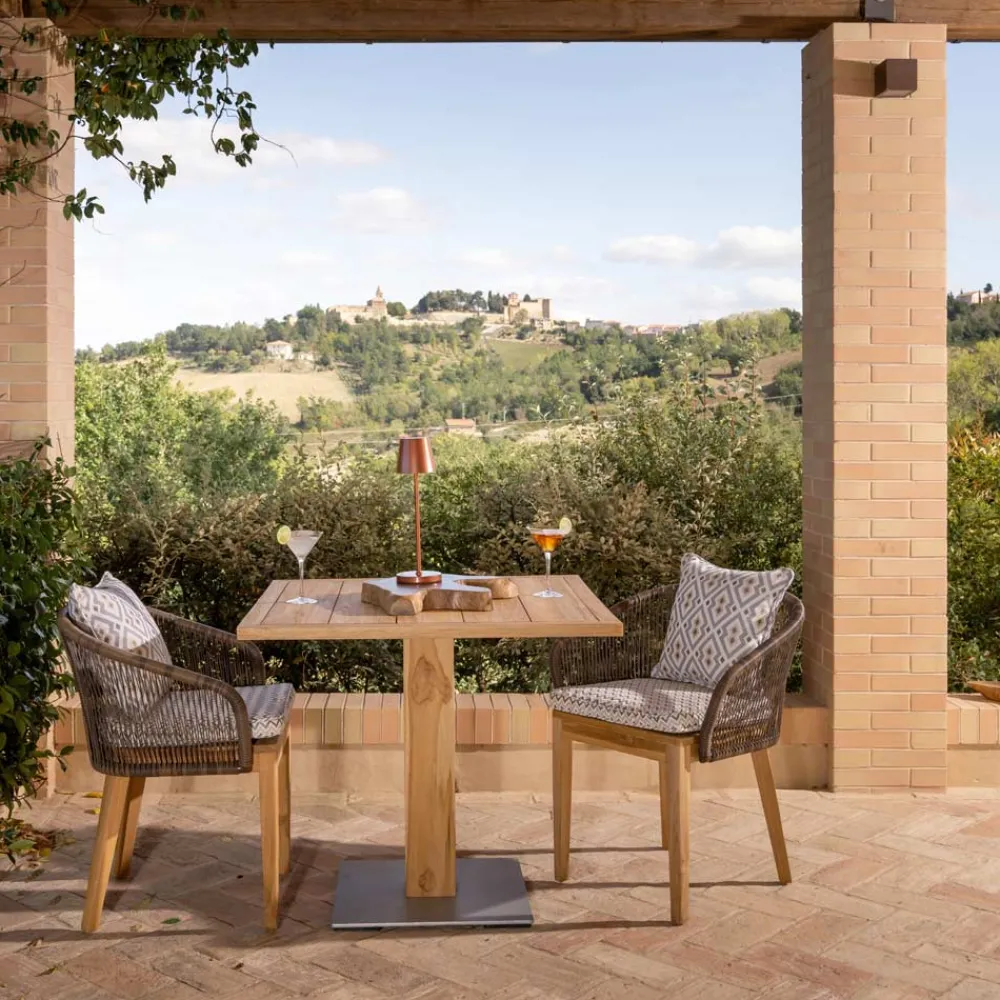 Viadurini in the Garden Gartentische Aus Teakholz-Quadratischer Gartentisch aus Teak und Metall - Marie