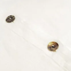 Viadurini Textile Kissenbezüge-Quadratischer Kissenbezug aus schwerem farbigem Leinen mit Knöpfen in Agoya - Mittelmeer