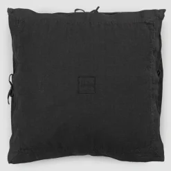 Viadurini Textile Kissenbezüge-Quadratischer Kissenbezug aus schwerem schwarzem Leinen und Schnürsenkel Made in Italy - Matero