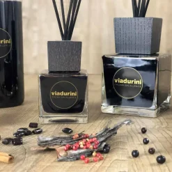 Viadurini Home Fragrance New Energy-Raumduft Ingwer Schwarzer Pfeffer 200 ml mit Stäbchen - Viaduriniinblack