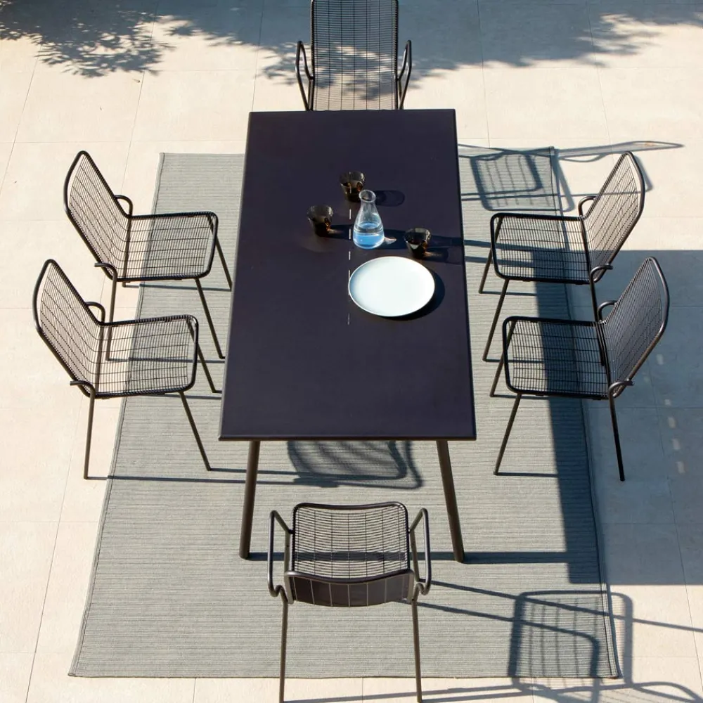 Viadurini in the Garden Gartentische Fest-Rechteckiger Esstisch für den Außenbereich aus verzinktem Stahl Made in Italy - Elvia