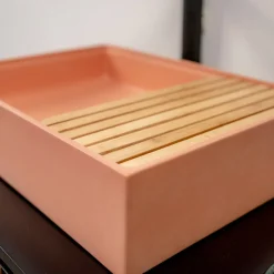 Viadurini Bathroom Beton Waschbecken-Rechteckiges Aufsatzwaschbecken aus Mali-Orange-Terrazzo – Azalee