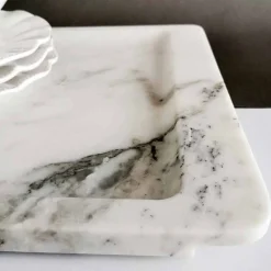 Viadurini Kitchen Küchenzubehör-Rechteckiges Tablett aus modernem geädertem weißem Marmor Made in Italy - Stora