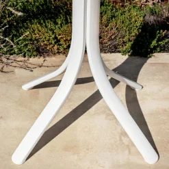 Viadurini in the Garden Garten Beistelltisch-Reckstange für den Außenbereich mit 4 Beinen aus Aluminium in 2 Farben - Filomena