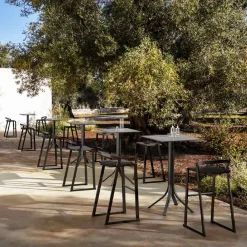 Viadurini in the Garden Garten Beistelltisch-Reckstange für den Außenbereich mit 4 Beinen aus Aluminium in 2 Farben - Filomena